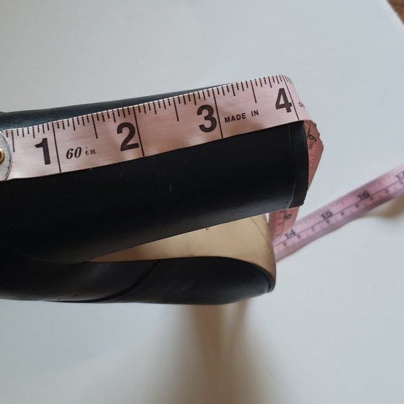 SAM EDELMAN Black Leather Round Toe booties 8 1/2 - Picture 6 of 6